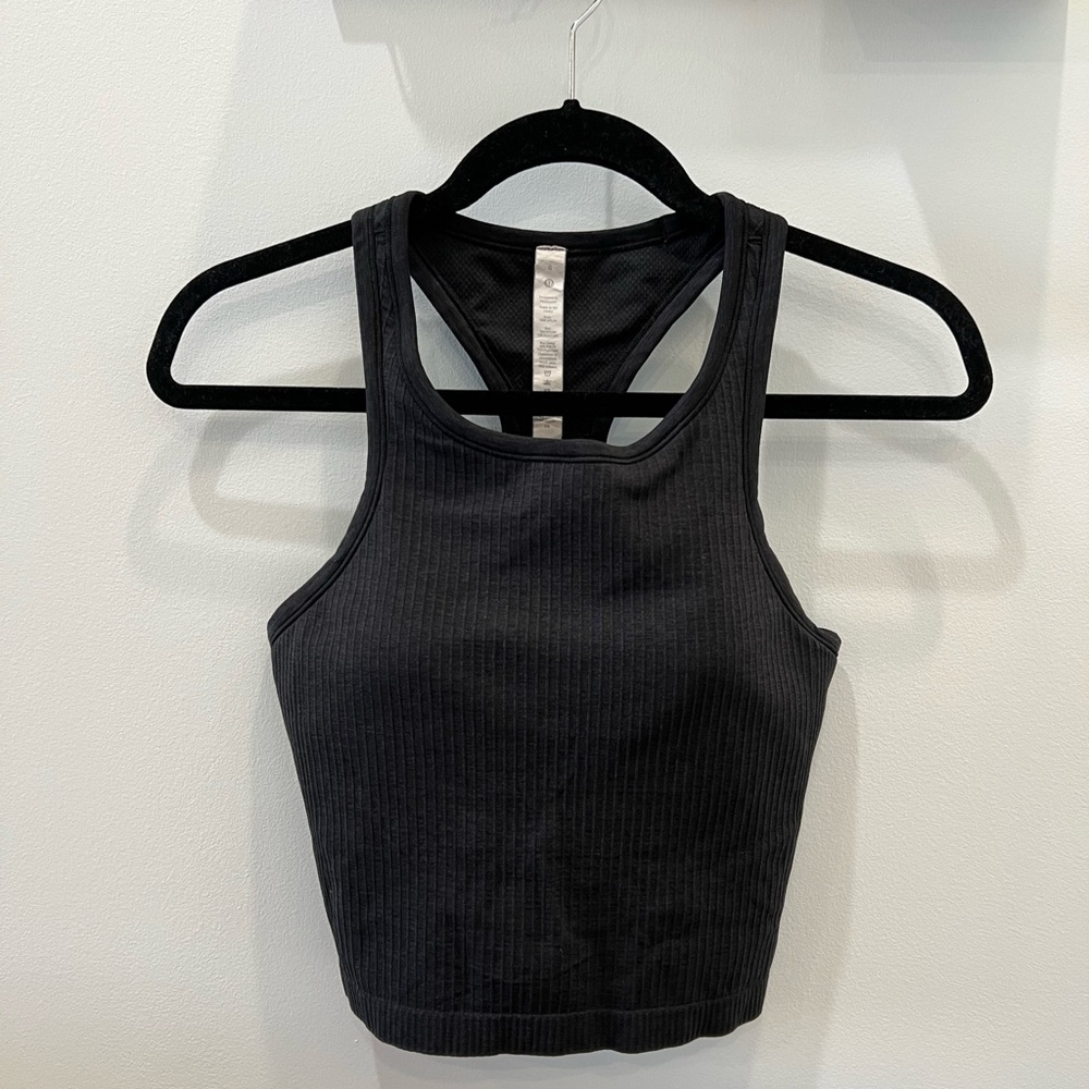 Lululemon Ebb To Street Cropped Racerback Tank Top- Size 8 in BLACK